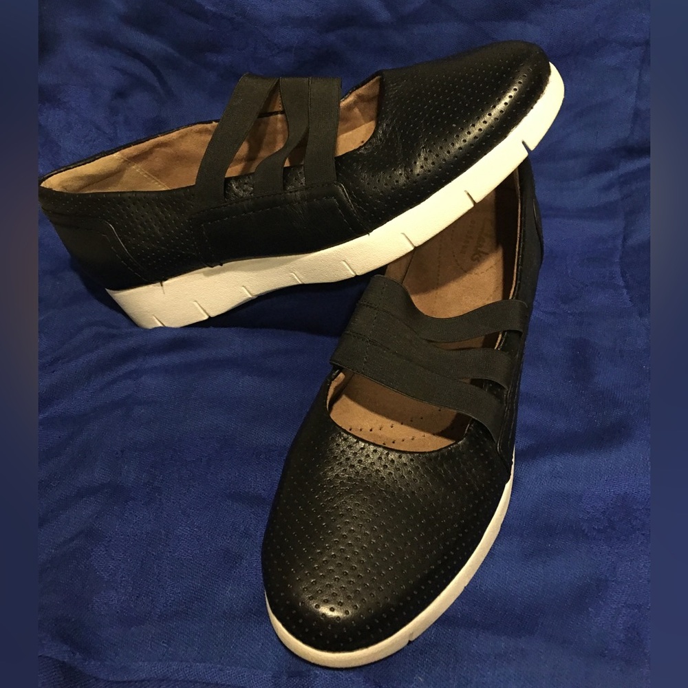 Cozy walking shoes